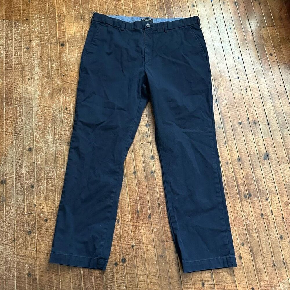 Banana Republic business casual Aiden flat front 38 navy chino pants